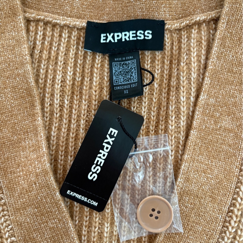 NWT Women’s Express Butterscotch Black Embroidered Accents Button Up Cardigan XS - Picture 5 of 12